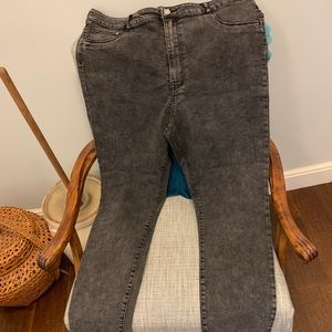 Grey acid wash skinny jeans. Sz20. H&M. Normal wear. Lost weight…